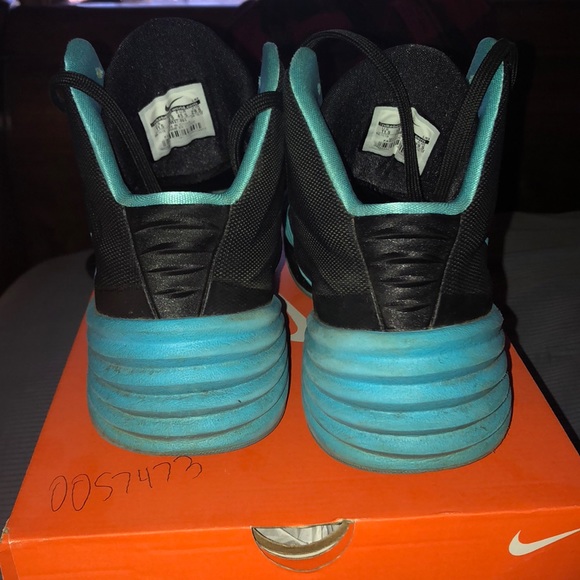 Nike Hyperdunk 2013 black/teal colorway - Picture 3 of 7